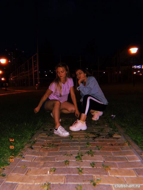 65349_do64bbd37hq.jpg